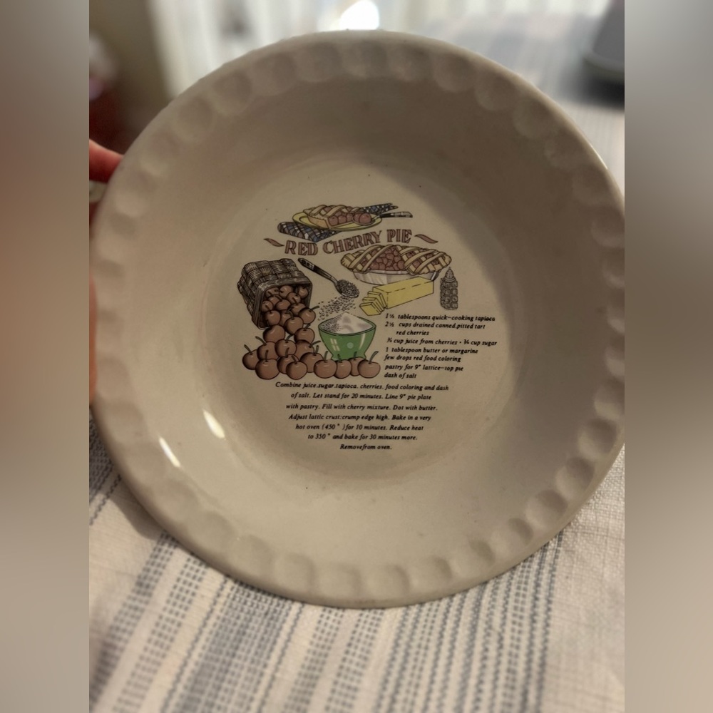 Cherry Pie Pie Dish